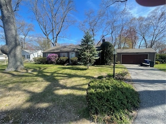 80 Frontier Rd, Warwick, RI 02889