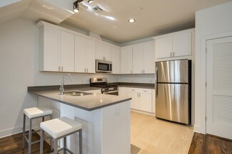 170 Lafayette St Unit T04, Jersey City, NJ 07304