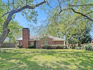 2709 Dalrock Rd, Rowlett, TX 75088