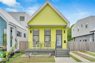 1039 Verret St, New Orleans, LA 70114