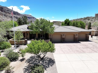 869 W 3270 S, Hurricane, UT 84737