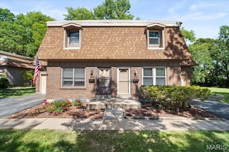 11846 Sologne Ct Unit 39B, Maryland Heights, MO 63043