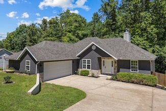 191 Hideaway St, Branson, MO 65616