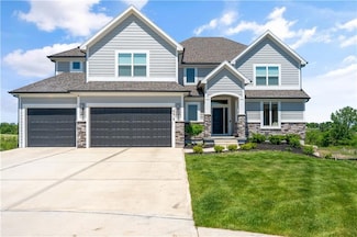 14616 Aspen Cir, Basehor, KS 66007