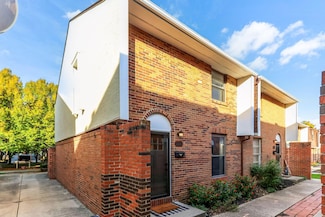 1835 Willoway Cir N, Columbus, OH 43220