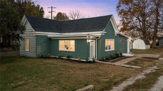 250 N Randolph Ave, Clarksville, IN 47129