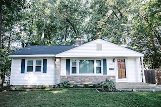 3849 Perry Ave SW, Wyoming, MI 49519