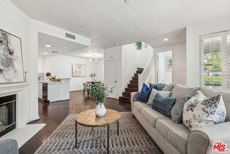 2460 E Villa St Unit 2, Pasadena, CA 91107