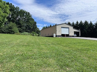 560 Sandy Ridge Rd, Cana, VA 24317