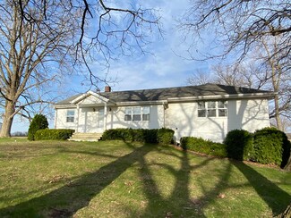 449 S 350 W, Valparaiso, IN 46385