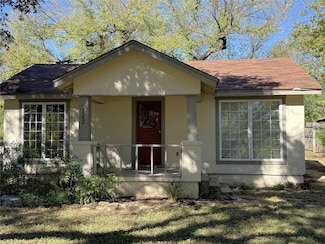 702 SW Barnard St, Glen Rose, TX 76043