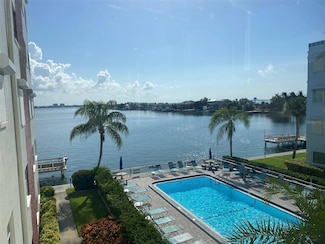 5575 Gulf Blvd Unit 335, Saint Pete Beach, FL 33706