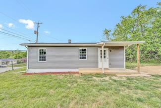 8307 Reservoir Rd, Roanoke, VA 24019