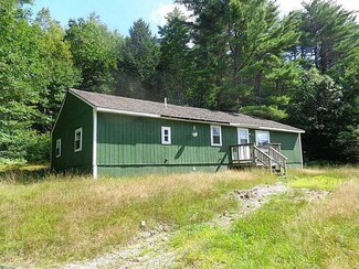 1404 Poland Spring Rd, Casco, ME 04015