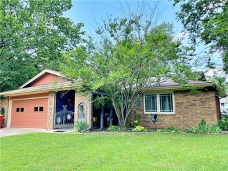 507 Pearl St, Pittsburg, KS 66762