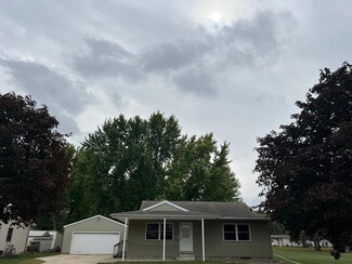 420 4th St NW, New Richland, MN 56072