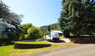 415 W Waskey St, Peck, ID 83545