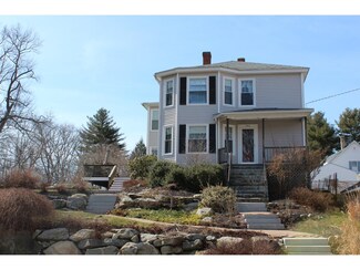 192 Bartlett St, Manchester, NH 03102