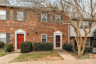 2920 Heathstead Place, Charlotte, NC 28210