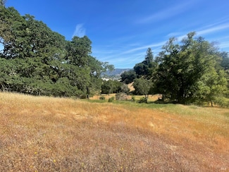 28365 Redwood Hwy, Cloverdale, CA 95425