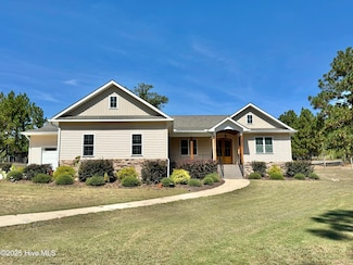 2004 Foxfire Rd, Foxfire Village, NC 27281