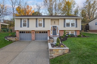 2989 Eastview Rd, Bethel Park, PA 15102