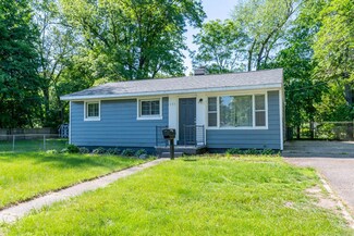 409 E Michigan Ave, Three Rivers, MI 49093