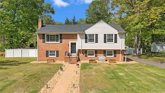10220 W Huguenot Rd, Richmond, VA 23235