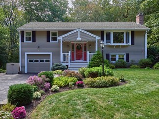 32 Cheryl Ann Dr, Rutland, MA 01543