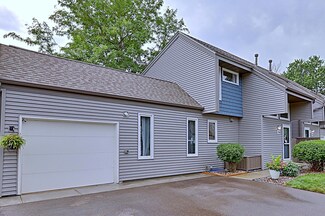1750 Flamingo Dr, Saint Paul, MN 55122