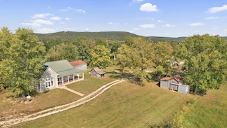 1973 Old Ferry Rd, Gasconade, MO 65061