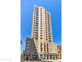 600 N Dearborn St Unit 701, Chicago, IL 60654