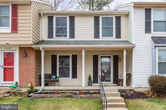 16152 Henderson Ln, Dumfries, VA 22025