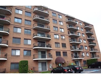 198 Locust St Unit 305, Lynn, MA 01904