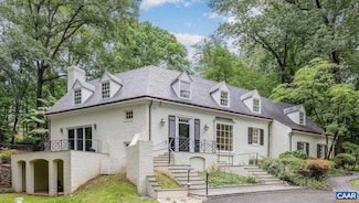 311 Ednam Dr, Charlottesville, VA 22903