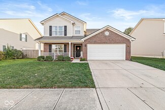 8383 Waterleaf Dr, Plainfield, IN 46168