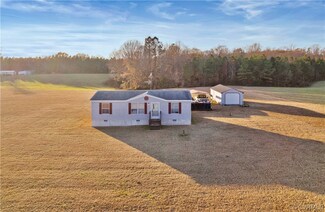1320 Fernlea Rd, Tappahannock, VA 22560