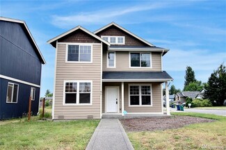 617 1st Ave E, Pacific, WA 98047