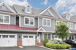 12 Barrister Ct, Fair Lawn, NJ 07410