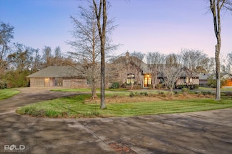4994 Oak Point Dr, Shreveport, LA 71107