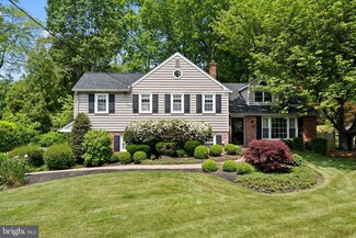 411 Heatherwood Ln, Devon, PA 19333