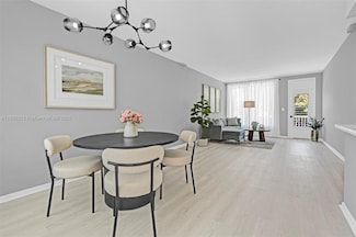 1150 Euclid Ave Unit 305, Miami Beach, FL 33139