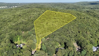 130 Mountain View Rd, Glastonbury, CT 06033