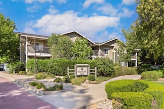 1818 Moore Blvd Unit 201, Davis, CA 95618