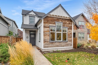 20467 Del Coco Ct, Bend, OR 97702