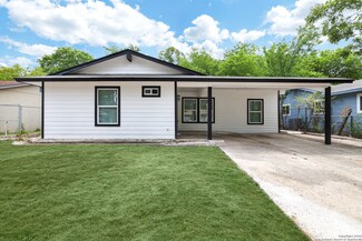 3110 Redstart Dr, San Antonio, TX 78224