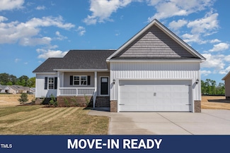 143 Royal Ave, Selma, NC 27576