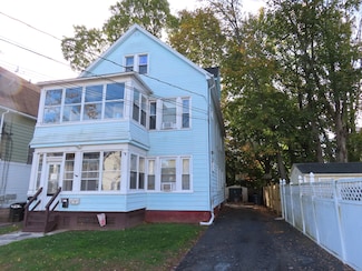 192 Atwater St, West Haven, CT 06516