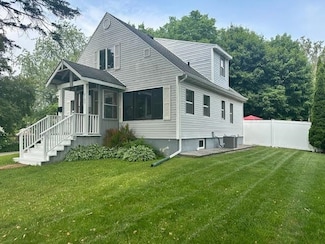 2105 Huxley St Unit 2, Madison, WI 53704