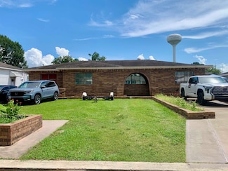 130 Chennault St, Morgan City, LA 70380